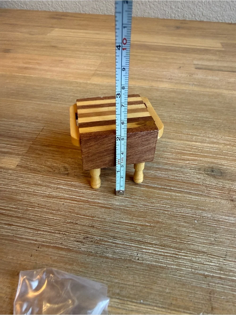 Brinn’s brown miniature